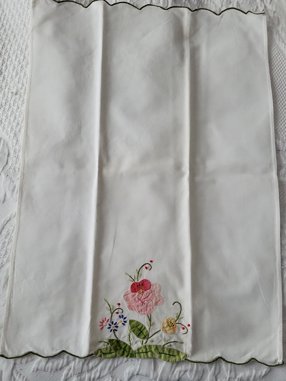 N/A two napkins